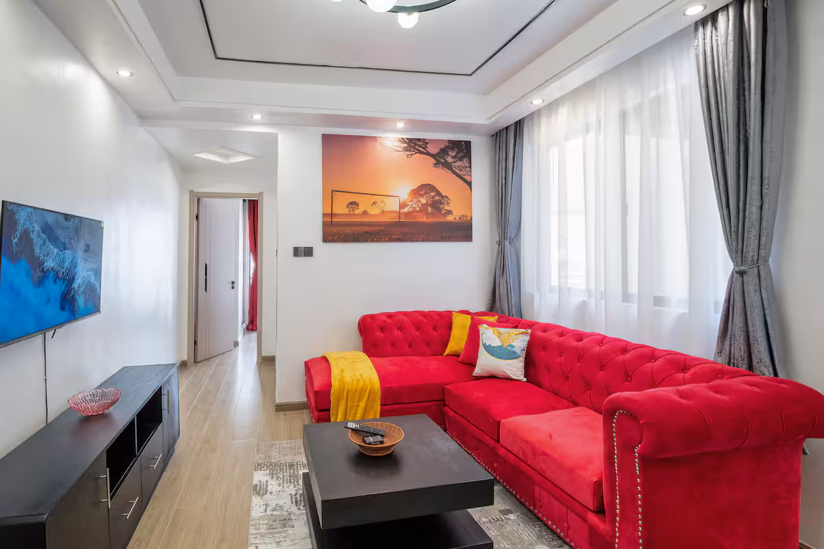 Rebirth Kilimani | 1BR Apt w/ Pool, Gym & Views